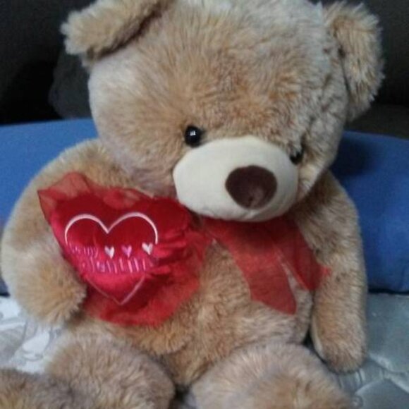 Cute Teddy Bear - Picture 1 of 2